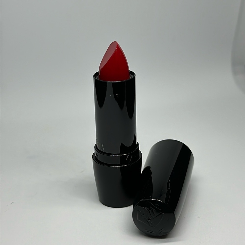 COPY - Lancome - Red Stiletto Cream Lipstick CLASSIC